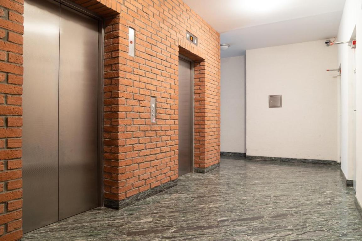 Great Tourist And Business Apartment Near Center Bratislava Exterior photo